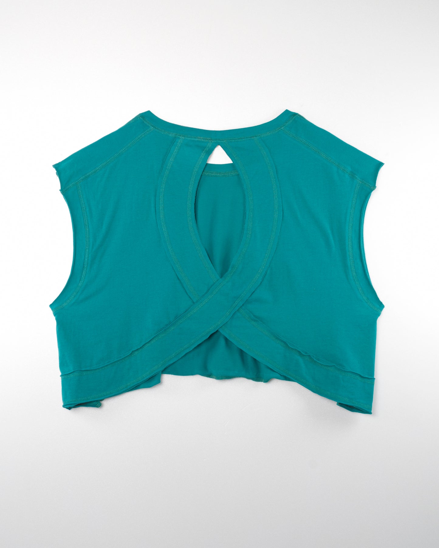 BACK O OPEN CROPPED T SHIRT